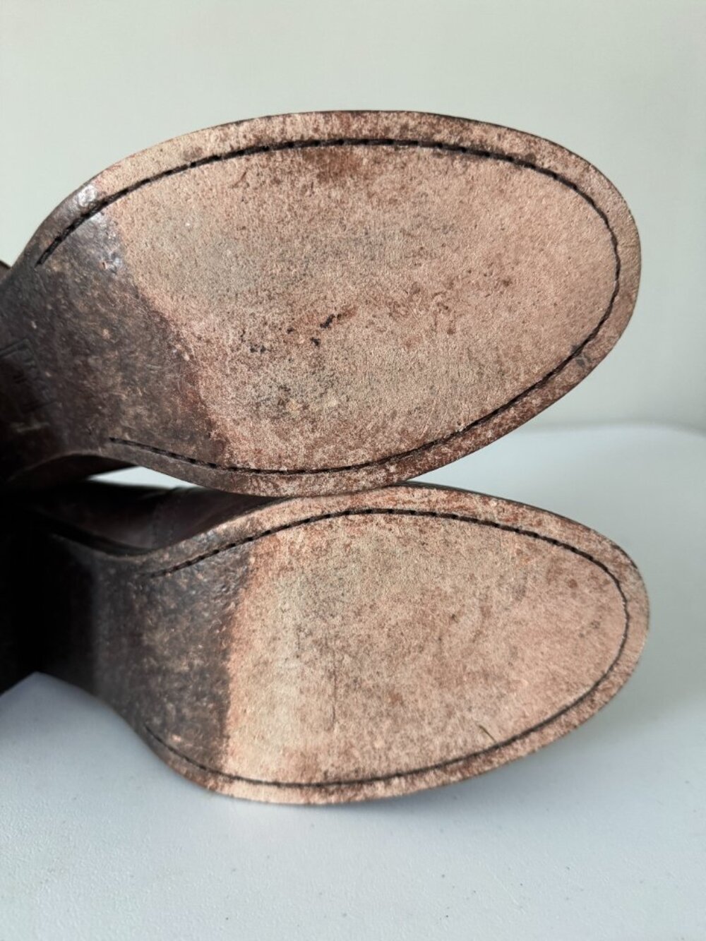 Frye Malorie Knotted Short Heeled Bootie Womens 9.5M Brown Leather 76117, 347611 - Picture 11 of 15